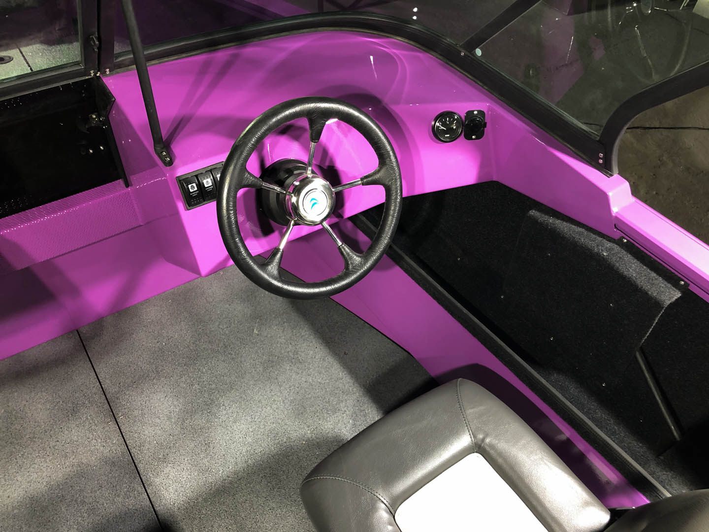 WINDBOAT 4.6DCX WINDBOAT 4.6DCX