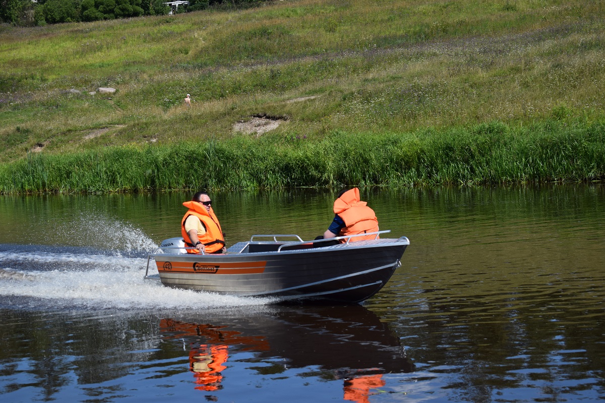 Wellboat-42NexT румпельное управление