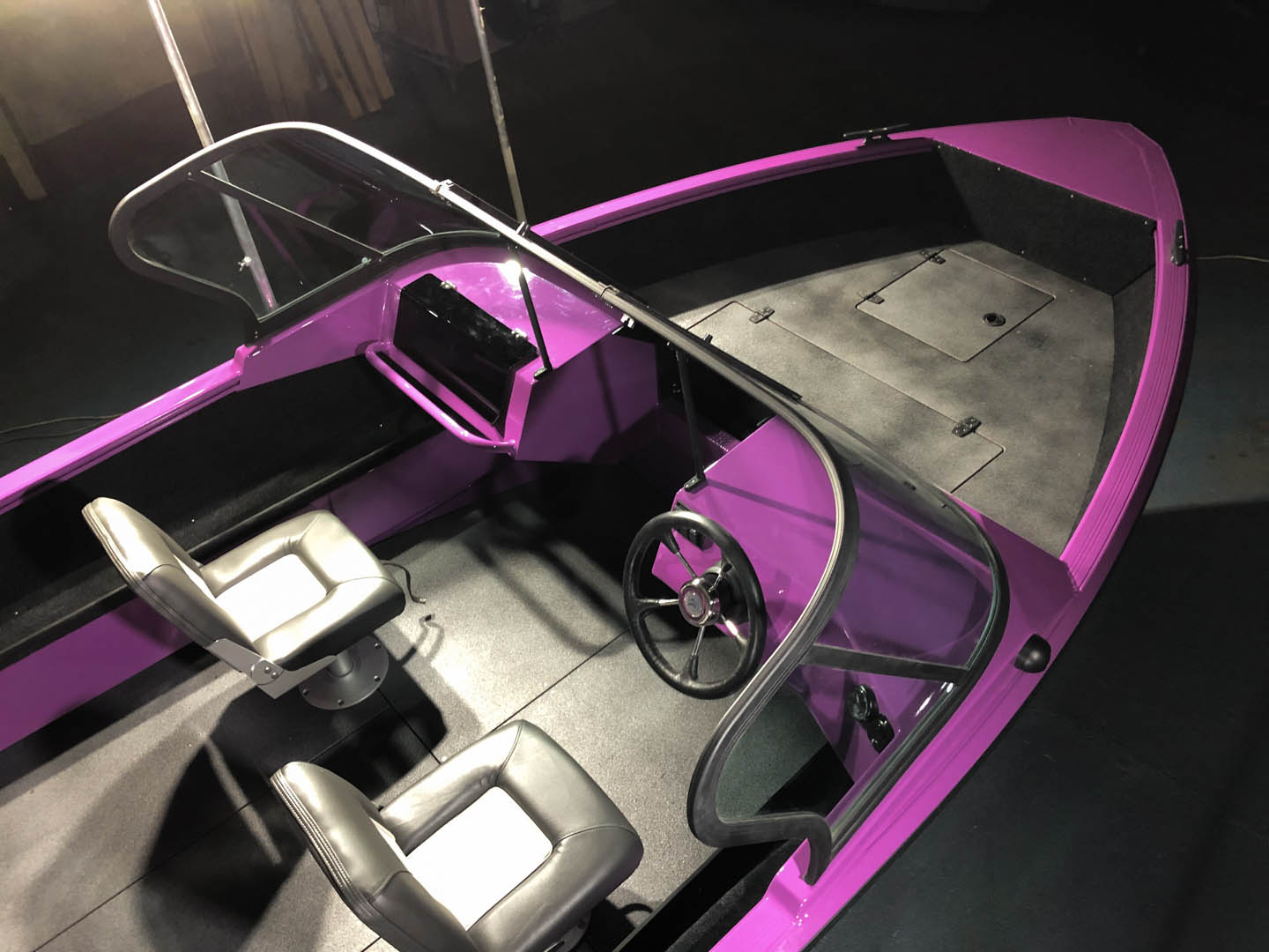 WINDBOAT 4.6DCX WINDBOAT 4.6DCX