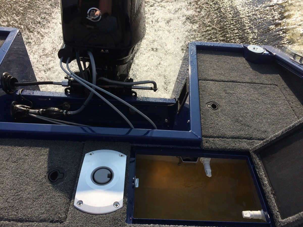 WINDBOAT 4.6DC EVO Fish WINDBOAT 4.6DC EVO Fish