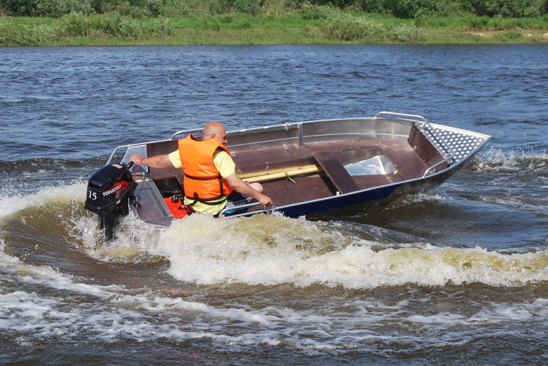 WINDBOAT 38M