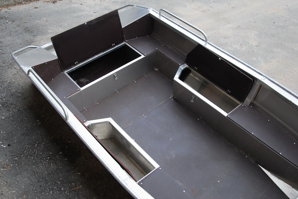 WINDBOAT 42M WINDBOAT 42M
